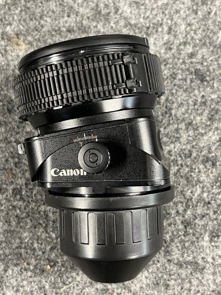 Canon TS-E 24mm f/3.5 II L TS Lens PL Mount - Image 2 of 4