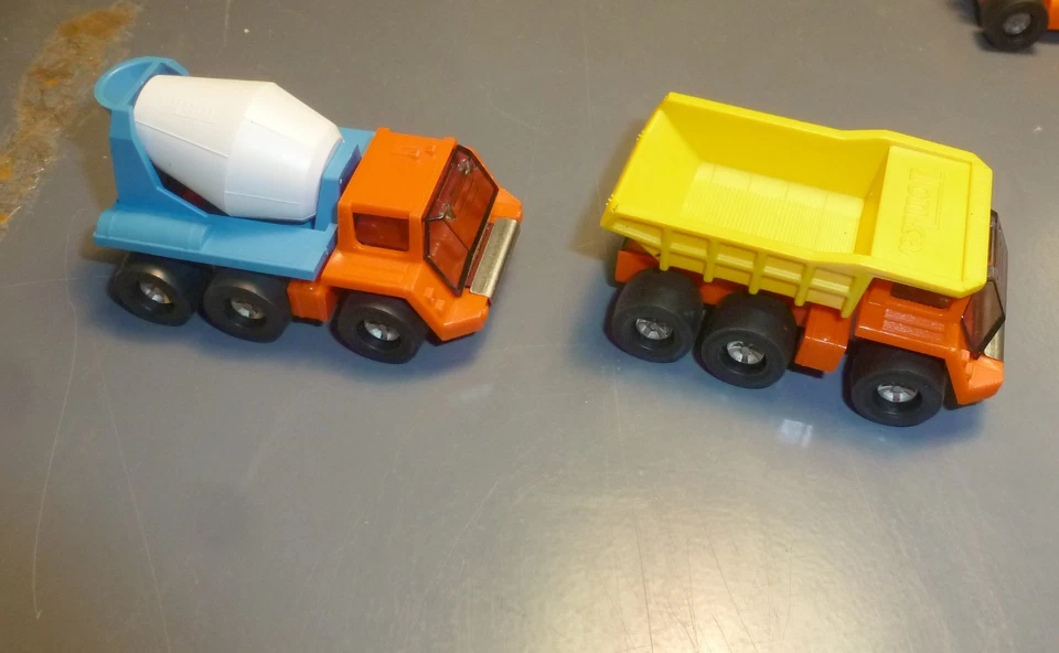 TWO Vintage Tonka Totes 1970 Cement Mixer and Dump Truck EXCELLENT - Image 2 of 4