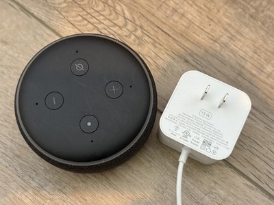 Amazon Echo Dot Alexa Smart Speaker R-NZ   Tested & Working, Fast Ship