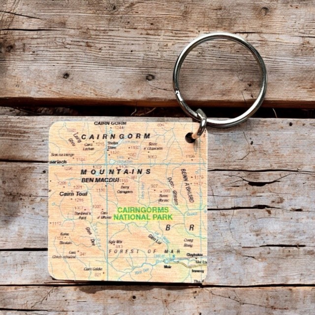 OS Map Wooden Square Key-ring - Cairngorms National Park (General merchandise)