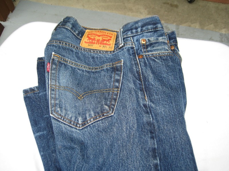 MENS LEVI 505 JEANS SZ. 30X30
