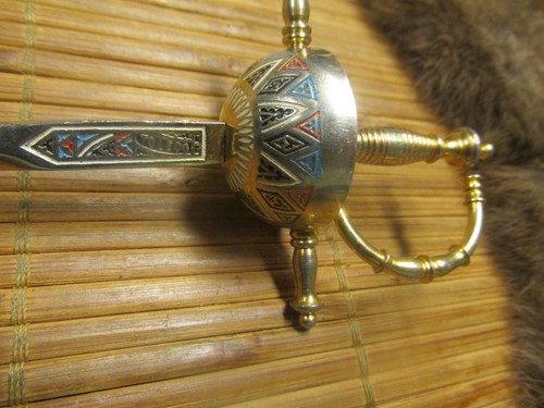 VINTG. SPANISH DAMASCENE ENGRAVED SWORD BRASS and CHROME 8 IN. LETTER OPENER - Picture 12 of 12