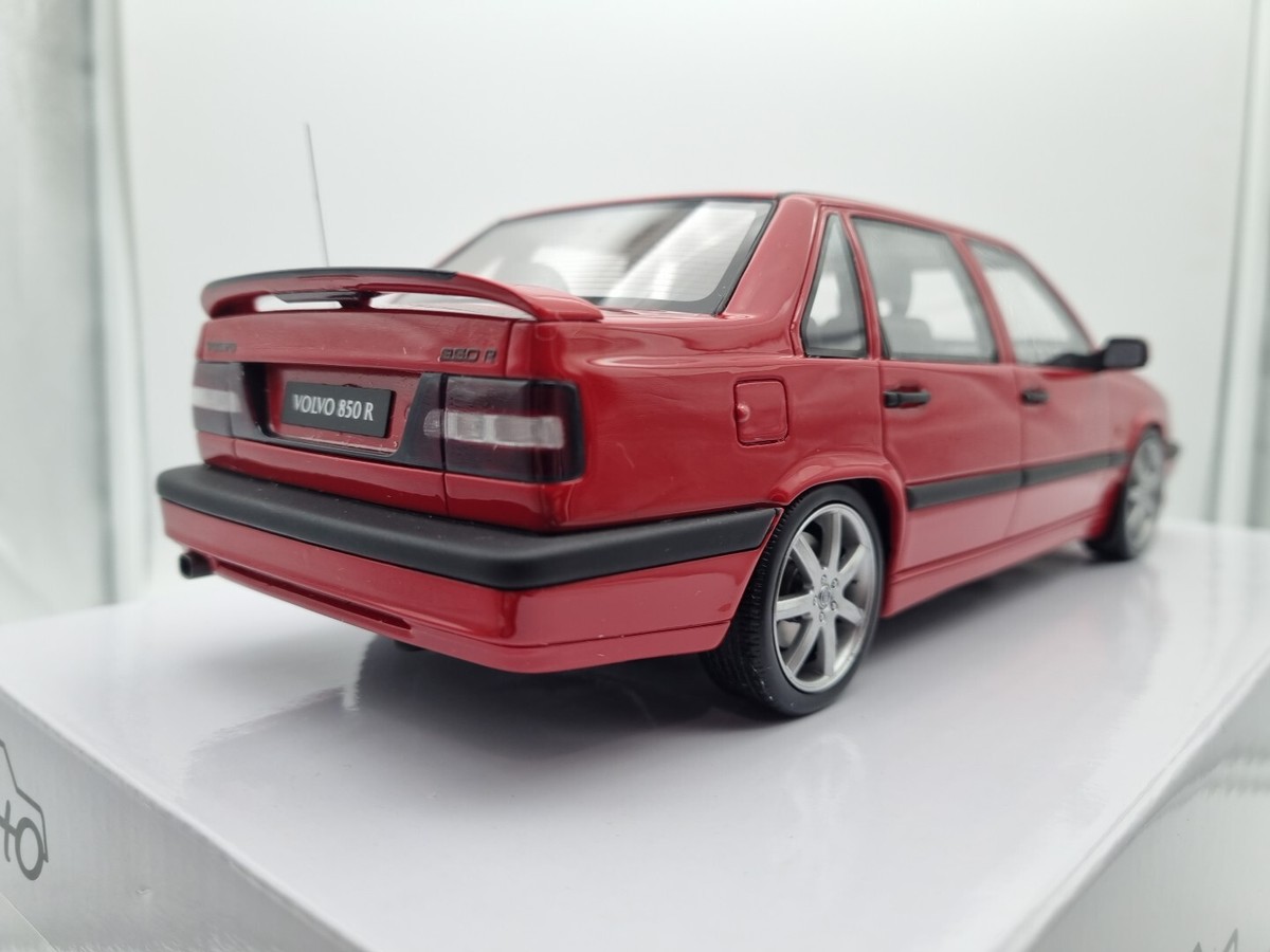 ミニカー OTTO VOLVO 850 R OT427 OTTO 1/18 VOLVO 850 R SEDAN RED 1996 OT427 read description