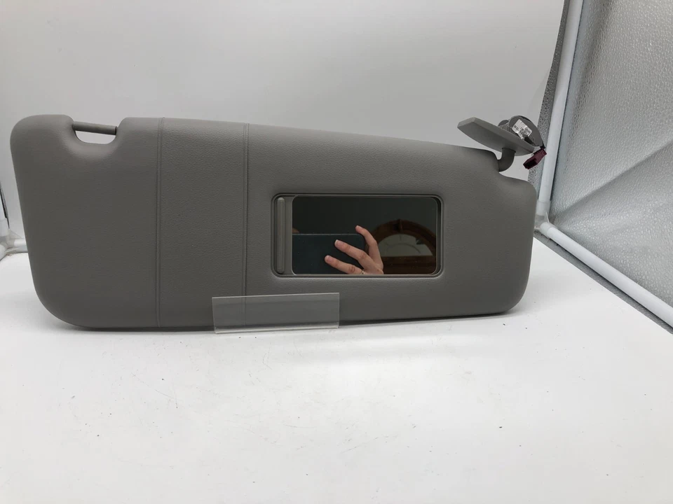 2008-2010 BMW 528i Passenger Sun Visor Gray Illuminated OEM A02B02023 - Image 3 of 4