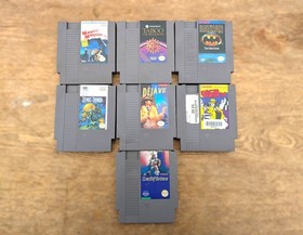 Lotto 7 giochi di ruolo Nintendo Maniac Mansion Deja Vu Deadly Towers Batman Taboo NES