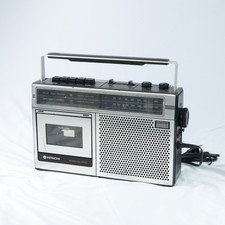 Hitachi Portable Stereos & Boomboxes with Headphone Jack for sale