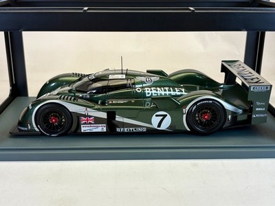 AUOTart製1/18 2003年ベントレー スピード8 #7 1:18 AUTOart Bentley Speed 8 #7 2003 Le Mans 24Hr Winner Capello