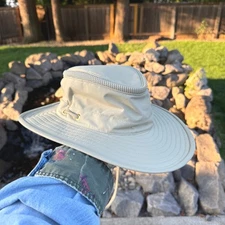 Tilley Airflo Hat Mens Size 7 Beige Outdoor Hiking Fishing Sun Protection