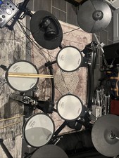 Batterie électronique Roland V-Drums Lite HD-3 – Compacte et silencieuse