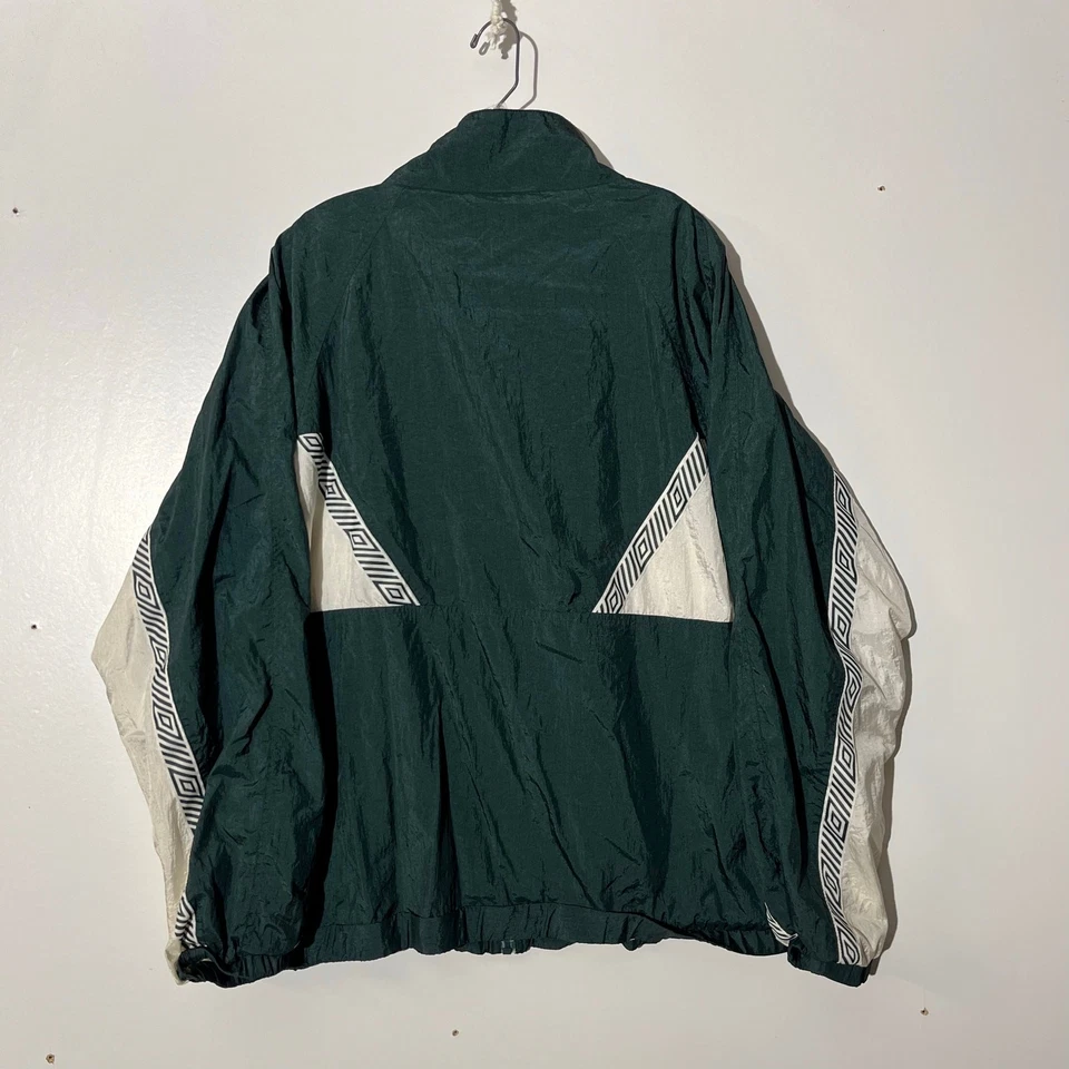 Vintage 90s Umbro GRUN WEISS S.C Green & White Windbreaker Jacket Men’s Size XL - Image 4 of 4