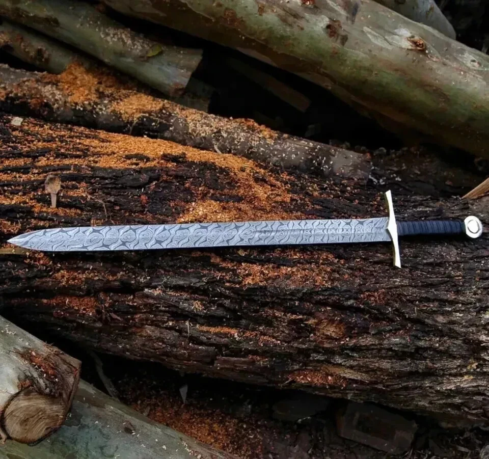 NEW CUSTOM HANDMADE HAND FORGED DAMASCUS STEEL VIKING SWORD WITH LEATHER SHEATH