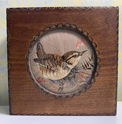 J & J Cash Handmade Vintage Wooden Music Box with Hand Woven Jacquard Sparrow
