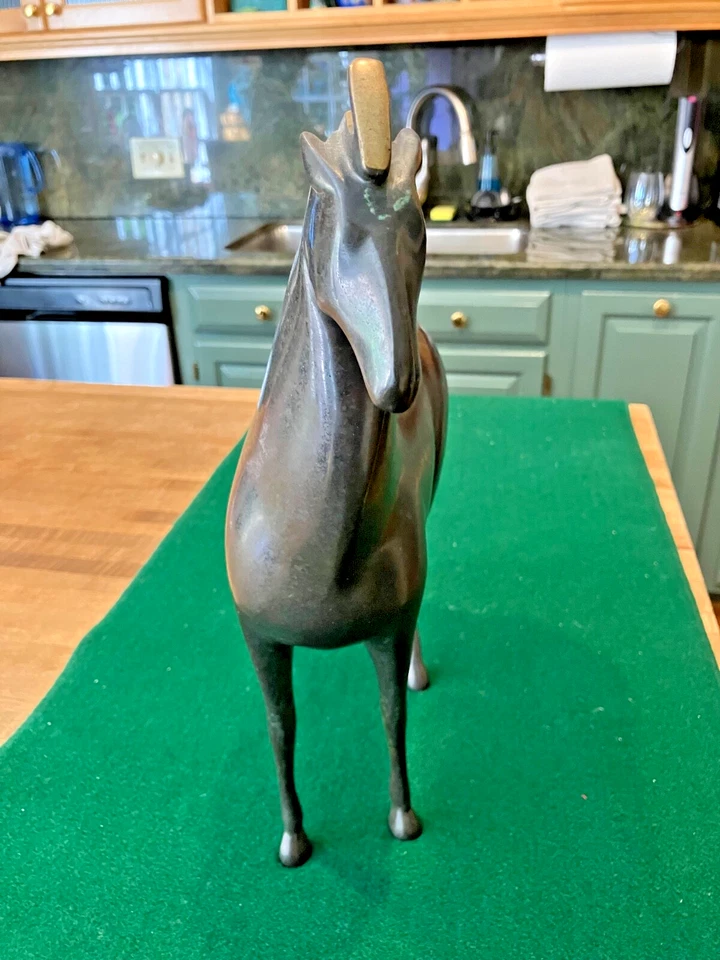 Ltd. Edición Loet Vanderveen (holandés, 1921-2015) caballo de pie. Bronce patinado Foto 4 de 4