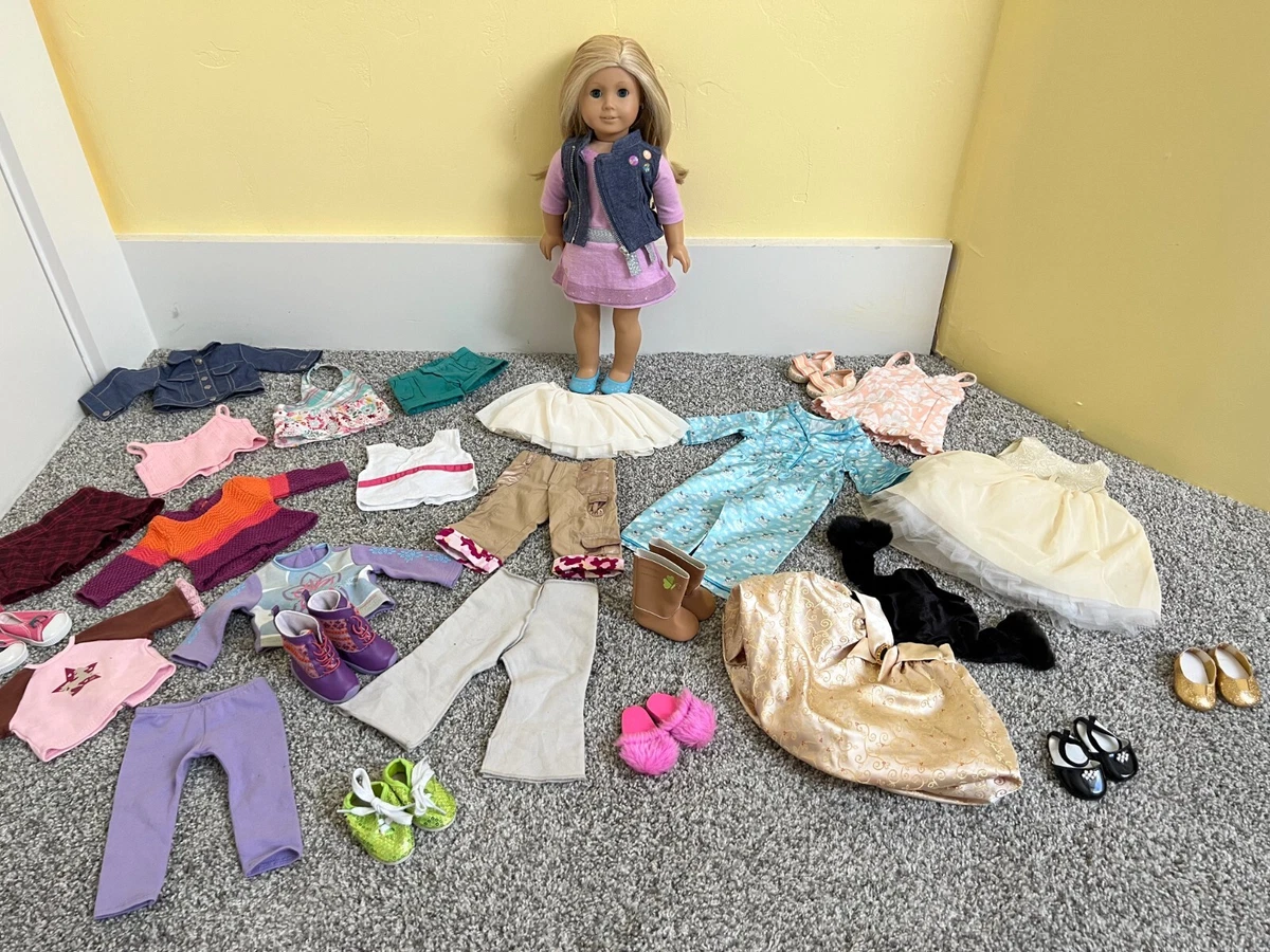 American Girl Doll truly me and clothes