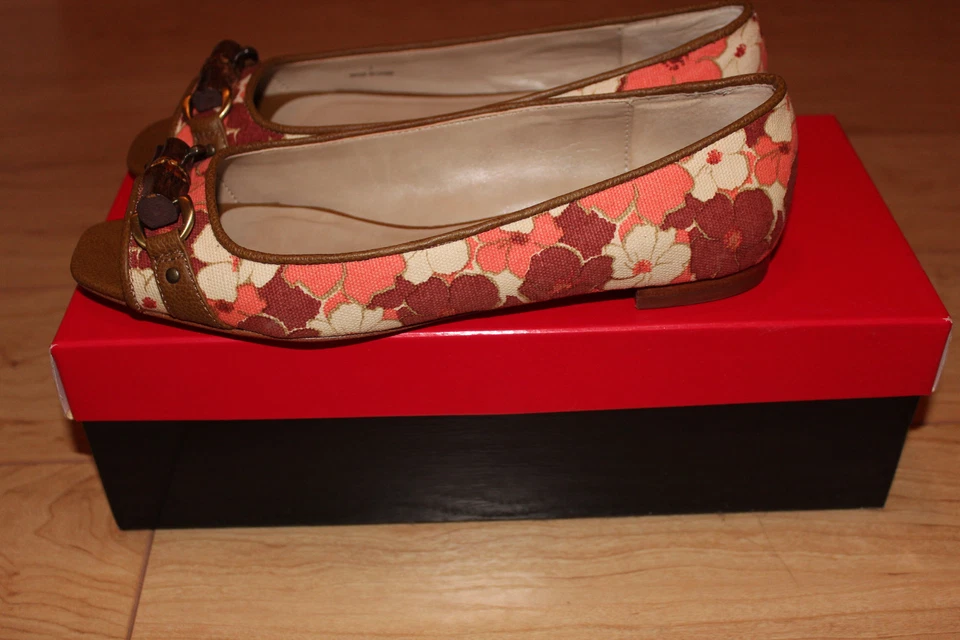 Zapatos planos de ballet Talbots Adelle 15 florales peep-toe talla 7 nuevos en caja rosa salmón Foto 2 de 4