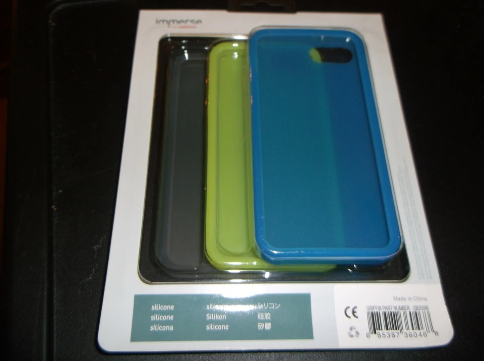 IMMERSE FROM GRIFFIN SILICONE PHONE CASES FOR APPLE I PHONE 5 / 5S PACK OF 3 - Image 4 of 4