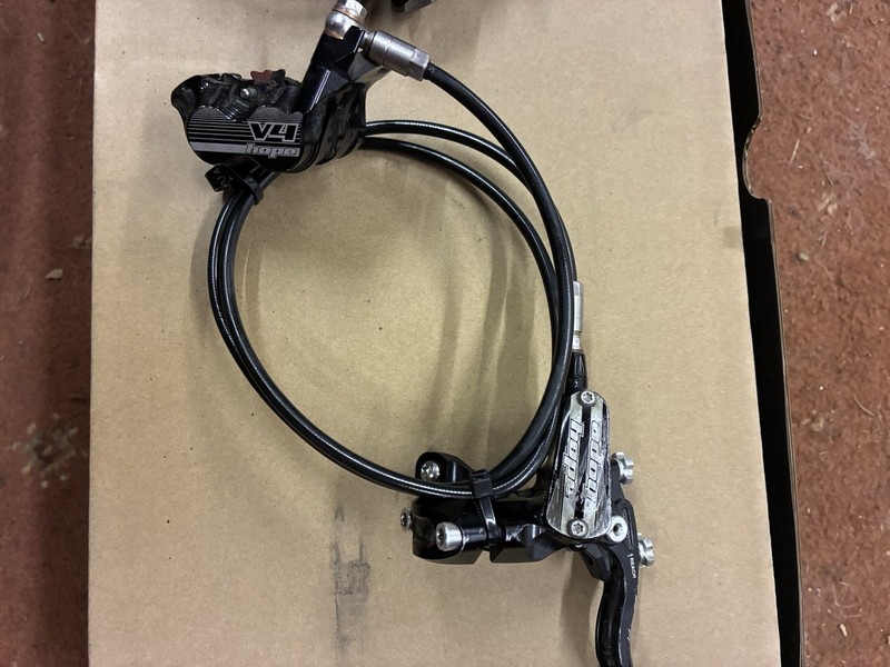 Hope V4 Caliper Tech3 Lever Front Brake