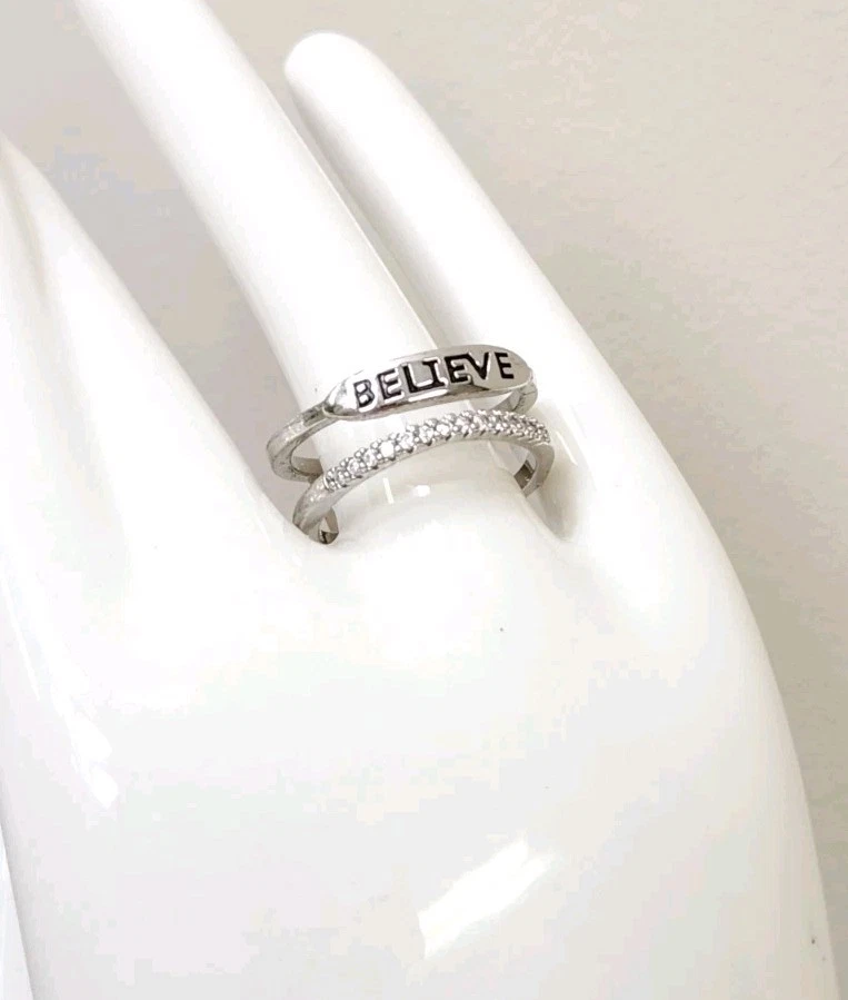 Anillo de doble banda de latón blanco para damas TAO CZ pavé religioso WWJD GOD BELIEVE TALLA 5 Foto 4 de 4