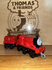 JAMES  ! THOMAS FRIENDS TRAIN TRACKMASTER DIECAST PUSH ALONG 2018