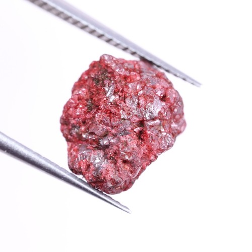 Diamante grezzo naturale non tagliato 3,55 ct diamante rivestito rosso intenso per fare gioielli - Foto 9 di 13