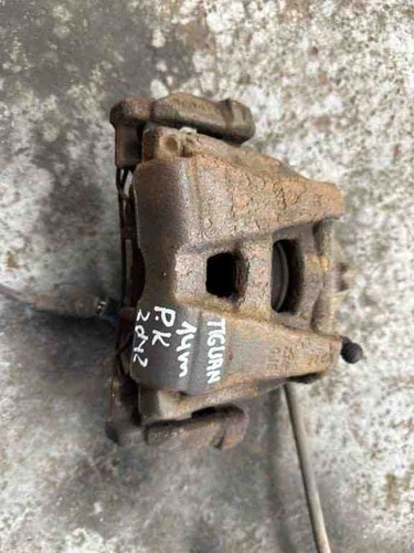 VW TIGUAN 5N Bremssattel vorne links 2.00 Diesel 81kw 2014 30827952