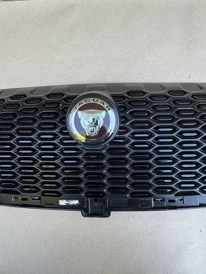 Jaguar I-Pace 2019 2020 2021 parrilla parachoques delantero parrilla OEM Foto 3 de 4