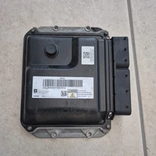 2010 VAUXHALL ASTRA 1.7 DIESEL ENGINE CONTROL UNIT ECU 55577647 