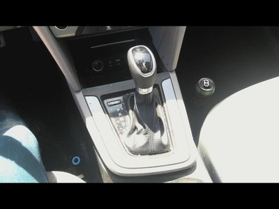 2017 HYUNDAI ELANTRA  Transmission Shift 