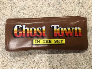 VINTAGE‼️GHOST TOWN IN THE SKY‼️MAGGIE VALLEY, NC‼️HAIR BRUSH-COB-MIRROR‼️KIT