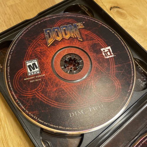 Doom 3 + Resurrection of Evil Expansion Pack PC Small read - Picture 5 of 6