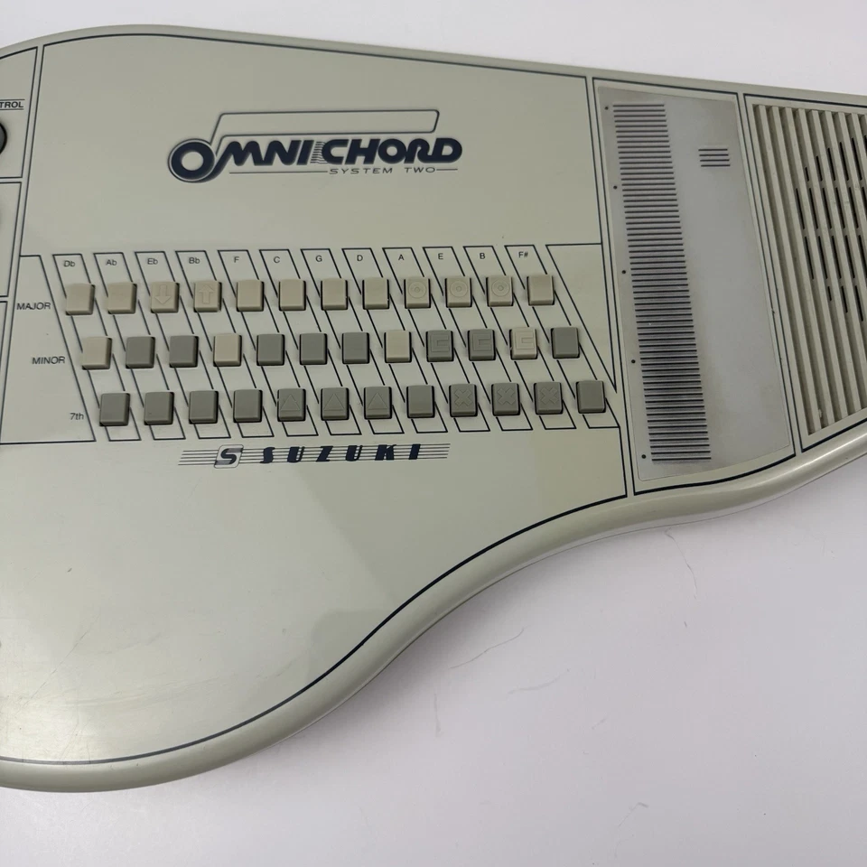 SUZUKI OMNICHORD OM-84 Sistema Dos Sintetizadores Música COMO ESTÁ PIEZAS REPARACIÓN ROTO - Imagen 3 de 4