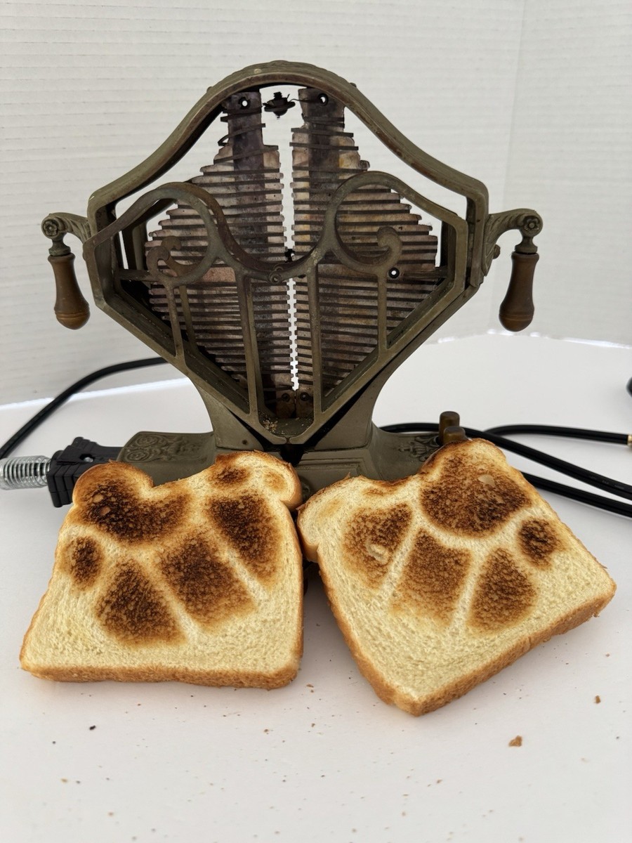 Antique 1929 Universal E9410 Sweetheart Toaster W/Power Cord