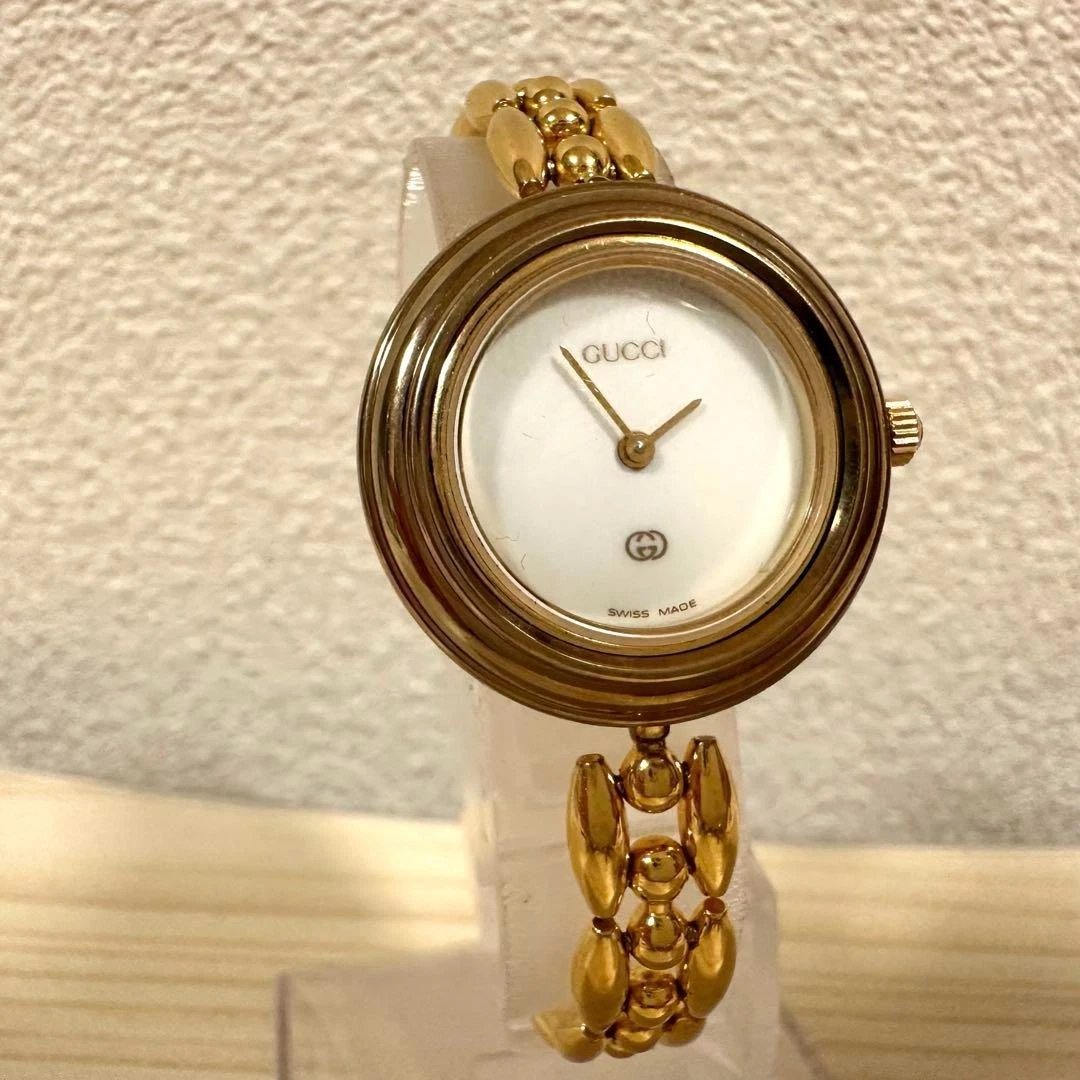 Orologio donna Gucci oro quadrante bianco lunetta cambio analogico quarzo