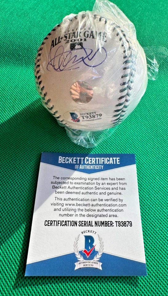 ICHIRO SUZUKI - Leaf 2001 All Star Game HOF AUTO BALL - Beckett Auténtico T93879 Foto 4 de 4