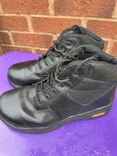 Magnum Royal Mail Men's Safety Boots In Black Size UK 10.5