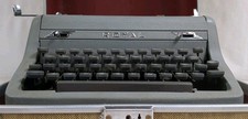 Vintage Royal Quiet De Luxe Charcoal Grey Steel Typewriter W/Case *READ* thumbnail