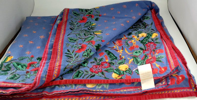 Williams Sonoma Tablecloth Provence Blue Floral Bees French Country 70x90