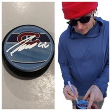 PATRIK LAINE SIGNED MONTREAL CANADIENS HOCKEY PUCK W/ CASE COA