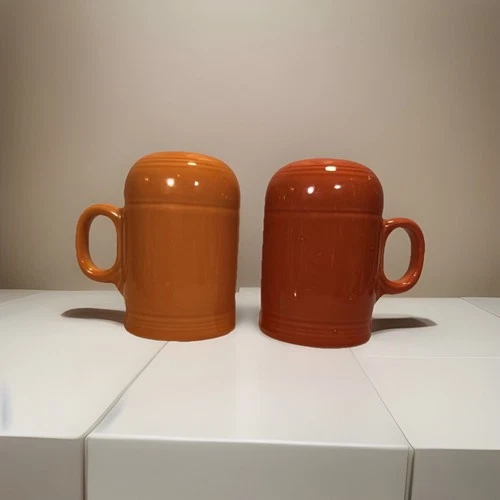 VTG 50/60s Fiestaware Salt & Pepper Shakers Rangetop Red & Blue Fiesta HLC 4.75"