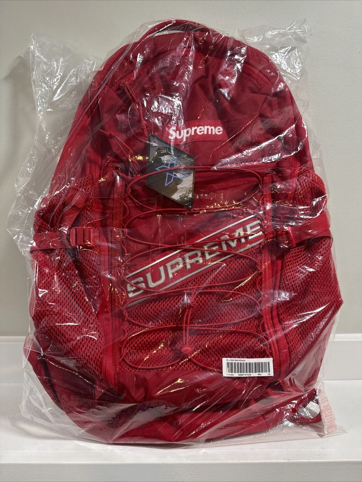 Sac à dos logo Supreme 3D rouge FW23 Supreme New York 2023 flambant neuf gratuit S&H américains