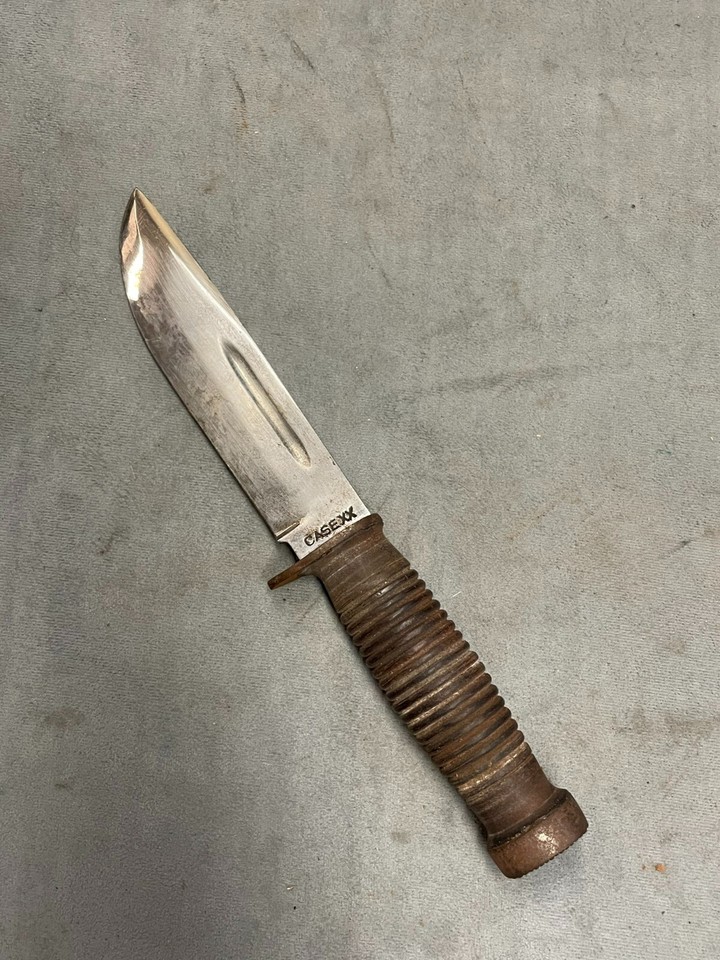 WWII USMC Case XX 3376"Q Quartermaster Fighting Knife w/ Scabbard NR 