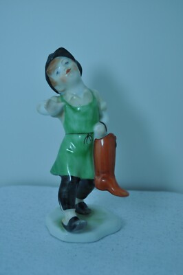 HEREND SHOE MAKER