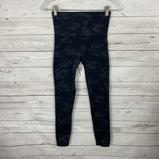 SPANX Womens Look at Me Now Seamless Crop Leggings Size Medium Blue Gray Camo