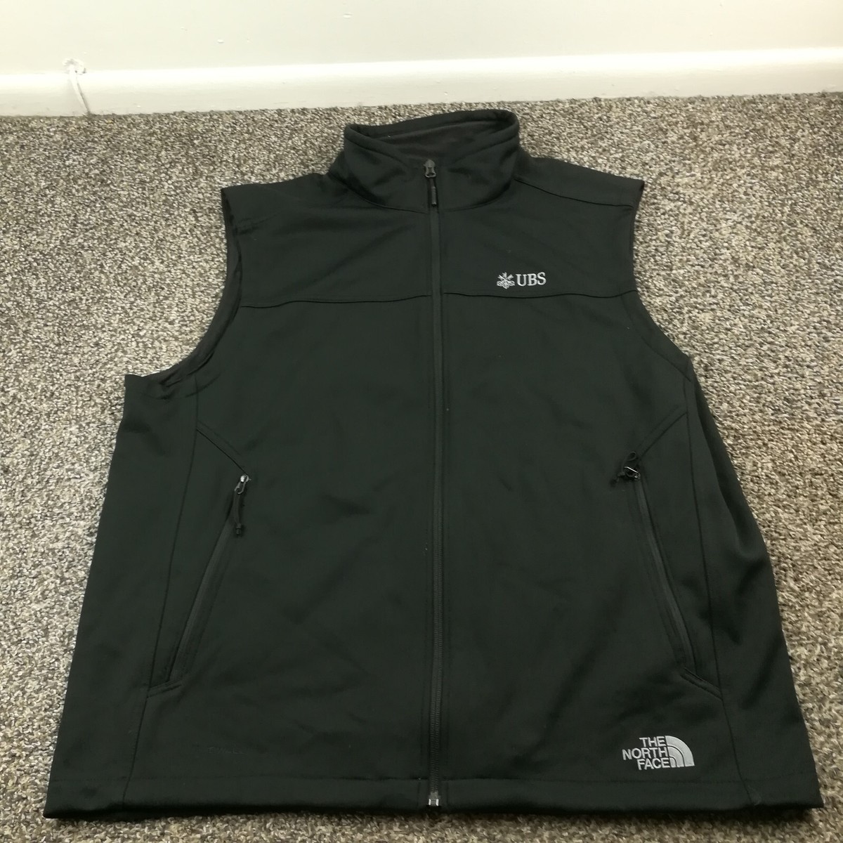 The North Face Vest Ridgeline Soft Shell Full Zip Black UBS The North Face Vest Ridgeline Soft Shell Full Zip Black UBS