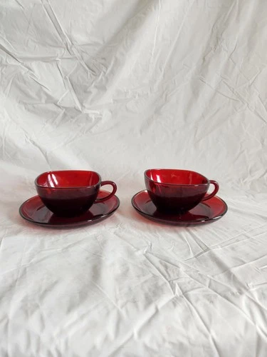 2 Vintage Ruby Red Square Cups & 2 Ruby Red Round Saucers by Anchor Hocking