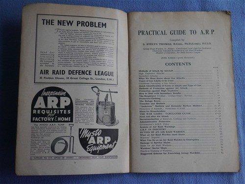 Practical Guide for the Householder and Air-Raid Warden - Imagen 4 de 12