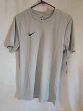 Nike Tee Dri-FIT Men's S Athletic Fit Embroidered T-Shirt Mesh Rear Panel. (49