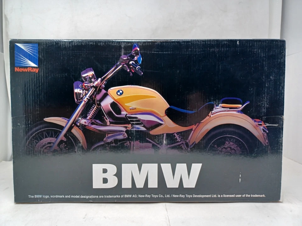 Nuevo Ray BMW R1200C 1997 1:6 DieCast Foto 2 de 2