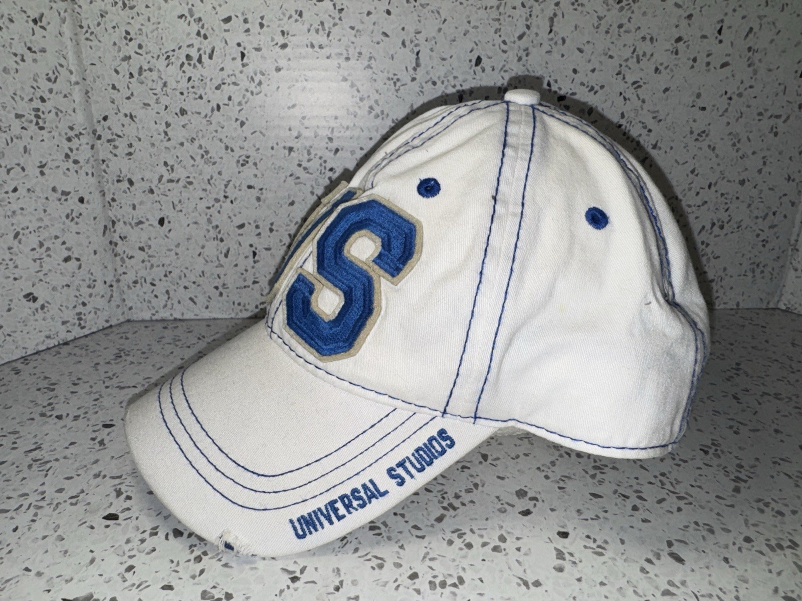 Universal Studios Hat Adjustable Cap White With B… - image 2