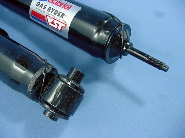 2 Amortiguadores traseros Gabriel para 79-936 Ford Mustang 81-82 Granada 83-86 LTD Foto 3 de 4